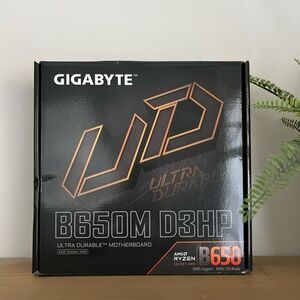 GIGABYTE B650M D3HP (AM5/ LGA 1718/ AMD/ B650/ Micro ATX/ DDR5